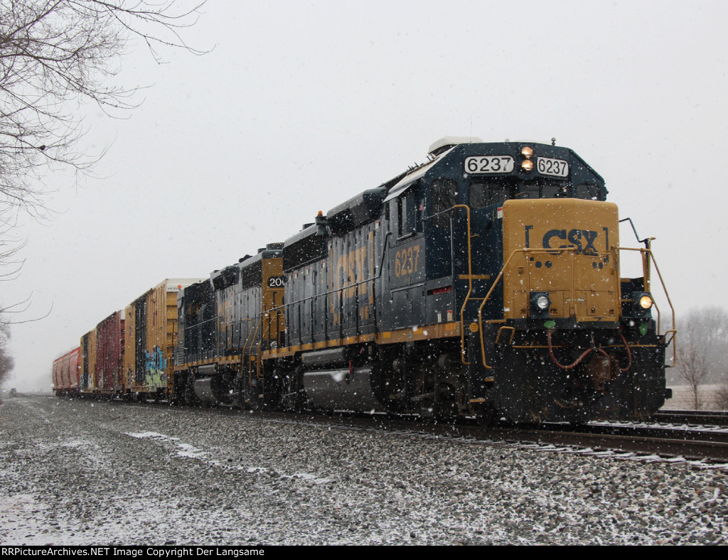 CSX 6237 J716-23